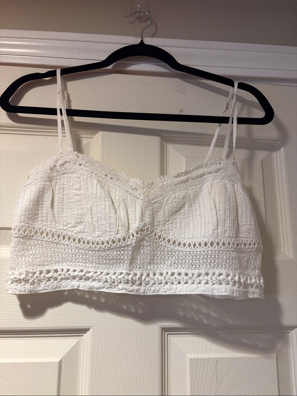Free People Lace-Trim Cropped Cami Top in White XL